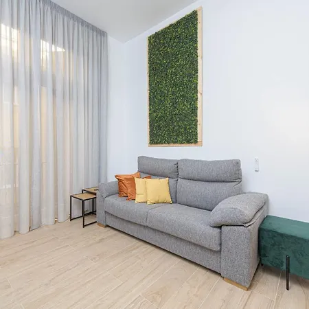 Wintowinrentals Estupendo Apartamento En El Centro Historico De Malaga Màlaga Exterior photo